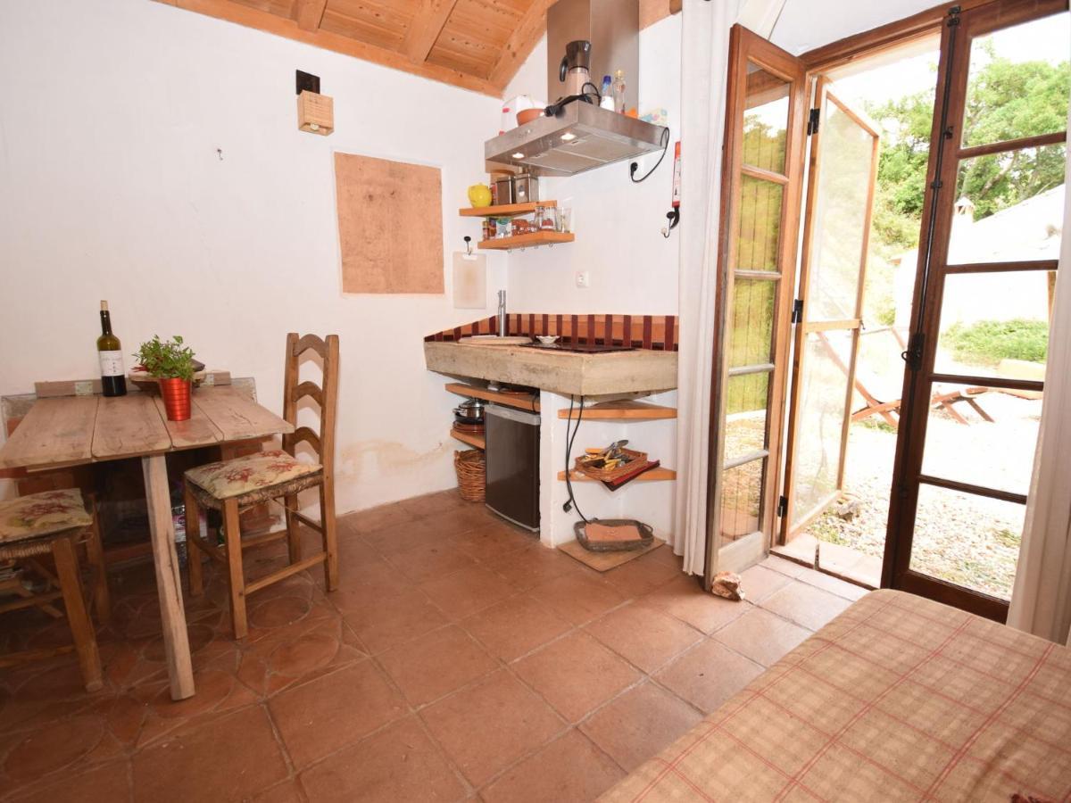 Quiet And Cottage In The Estate Casas Da Cerca Troviscais Luaran gambar