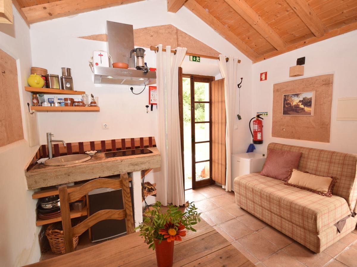 Quiet And Cottage In The Estate Casas Da Cerca Troviscais Luaran gambar